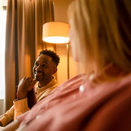 Clayton Cardiff Lane Hotell 4*