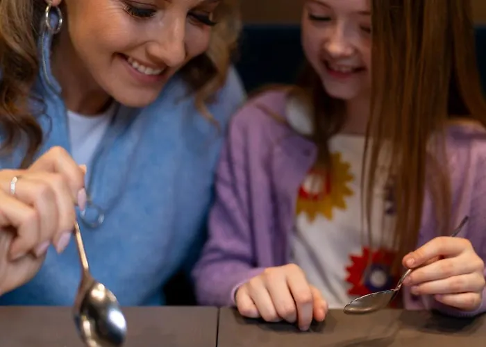 Hotel Clayton Cardiff Lane