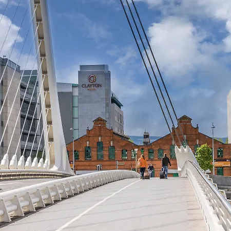 Clayton Cardiff Lane Hotel 4*
