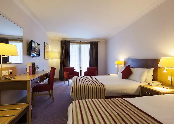 Отель Clayton Cardiff Lane Дублин
