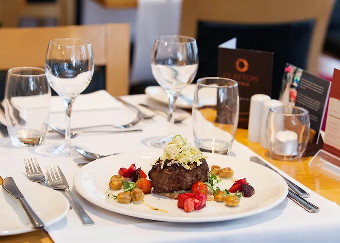 クレイトン カーディフ レーン ダブリン