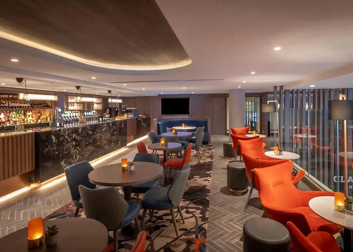 Clayton Cardiff Lane Отель 4*