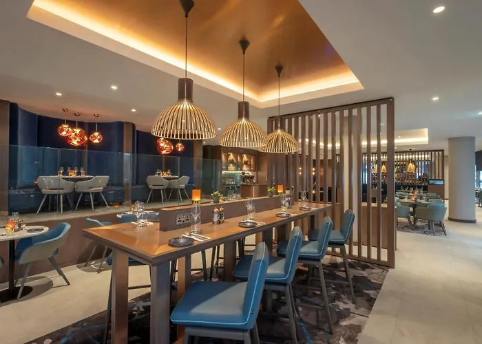 クレイトン カーディフ レーン