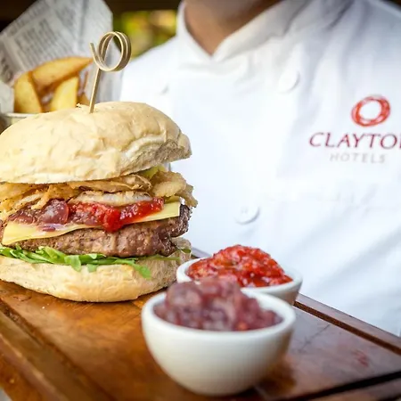 Clayton Cardiff Lane Szálloda 4*
