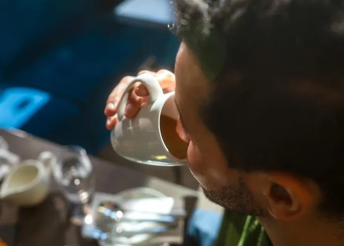 Otel Clayton Cardiff Lane 4*